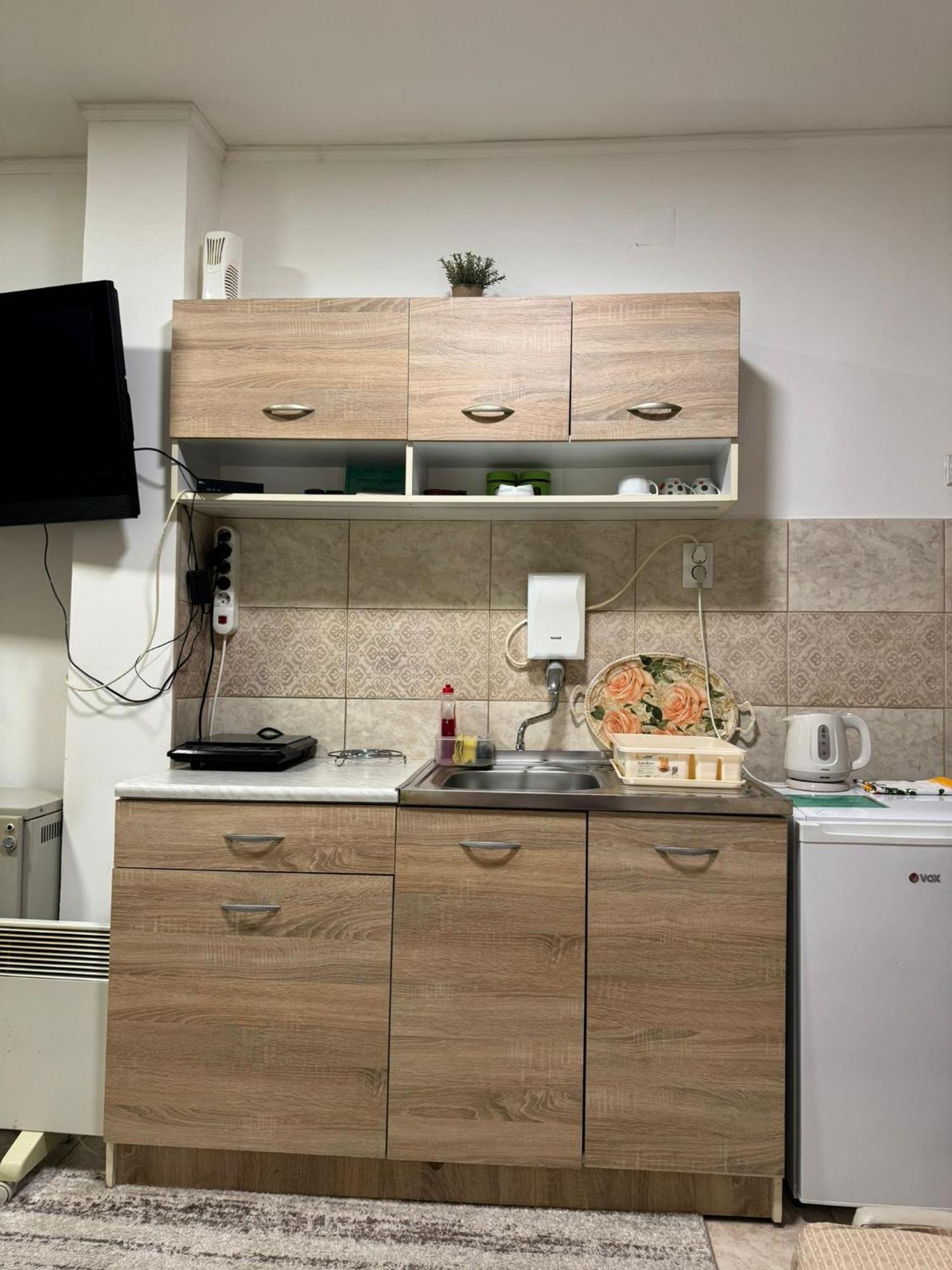 Nela Apartmani Ниш Экстерьер фото