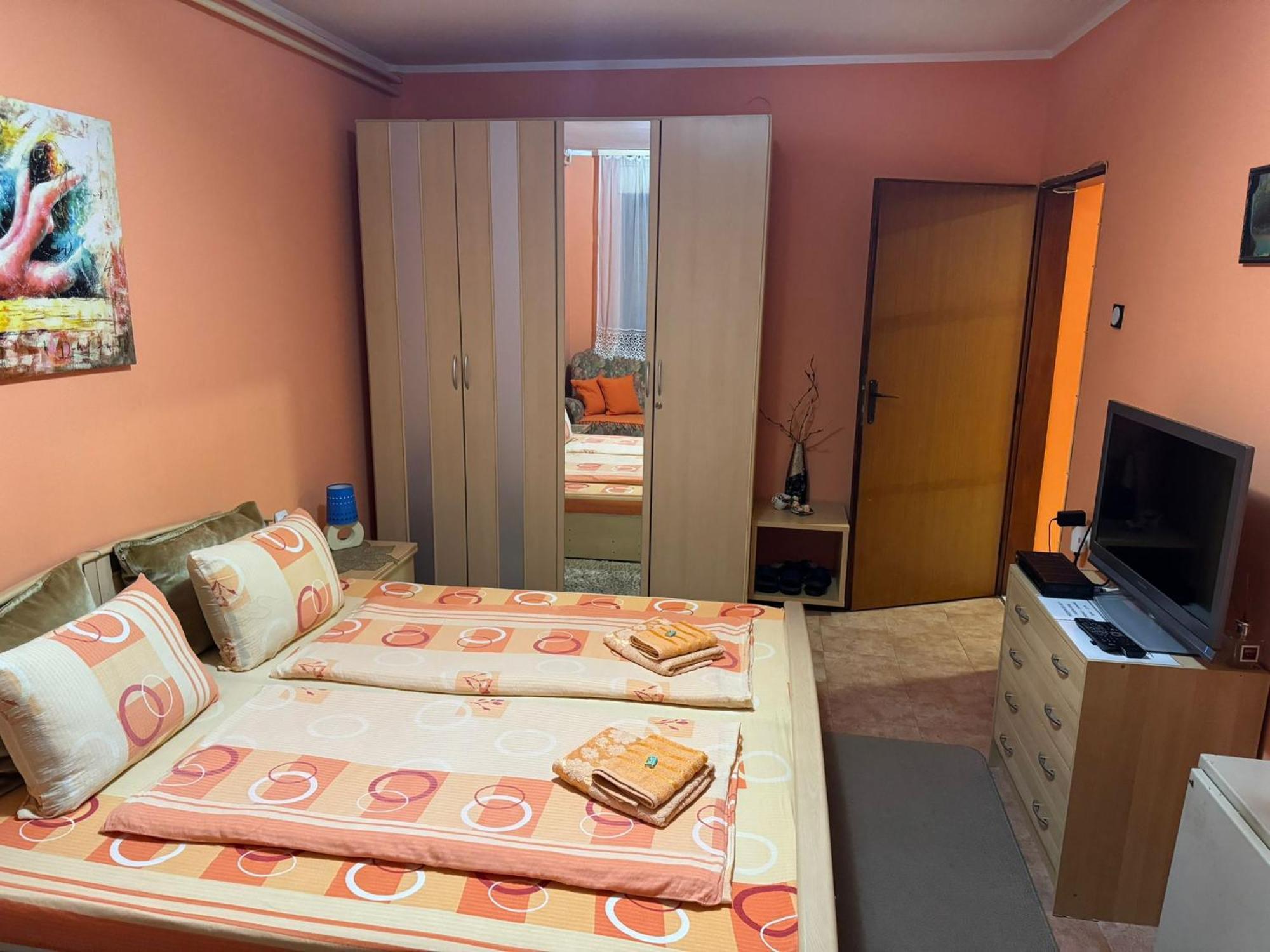 Nela Apartmani Ниш Экстерьер фото