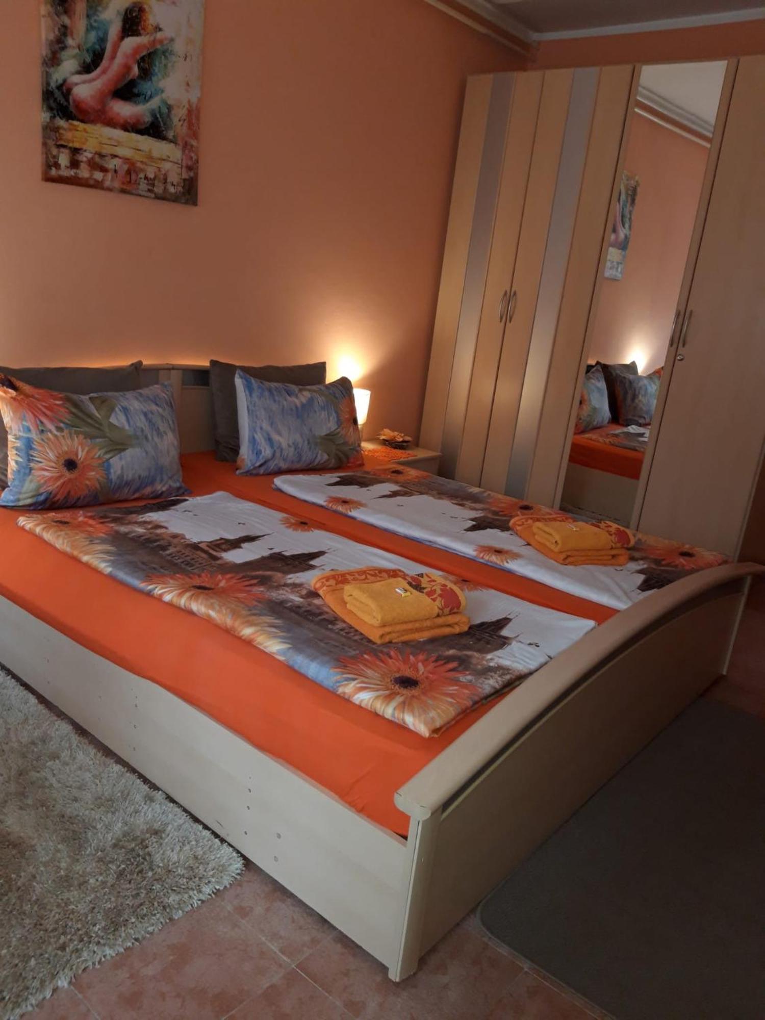 Nela Apartmani Ниш Экстерьер фото