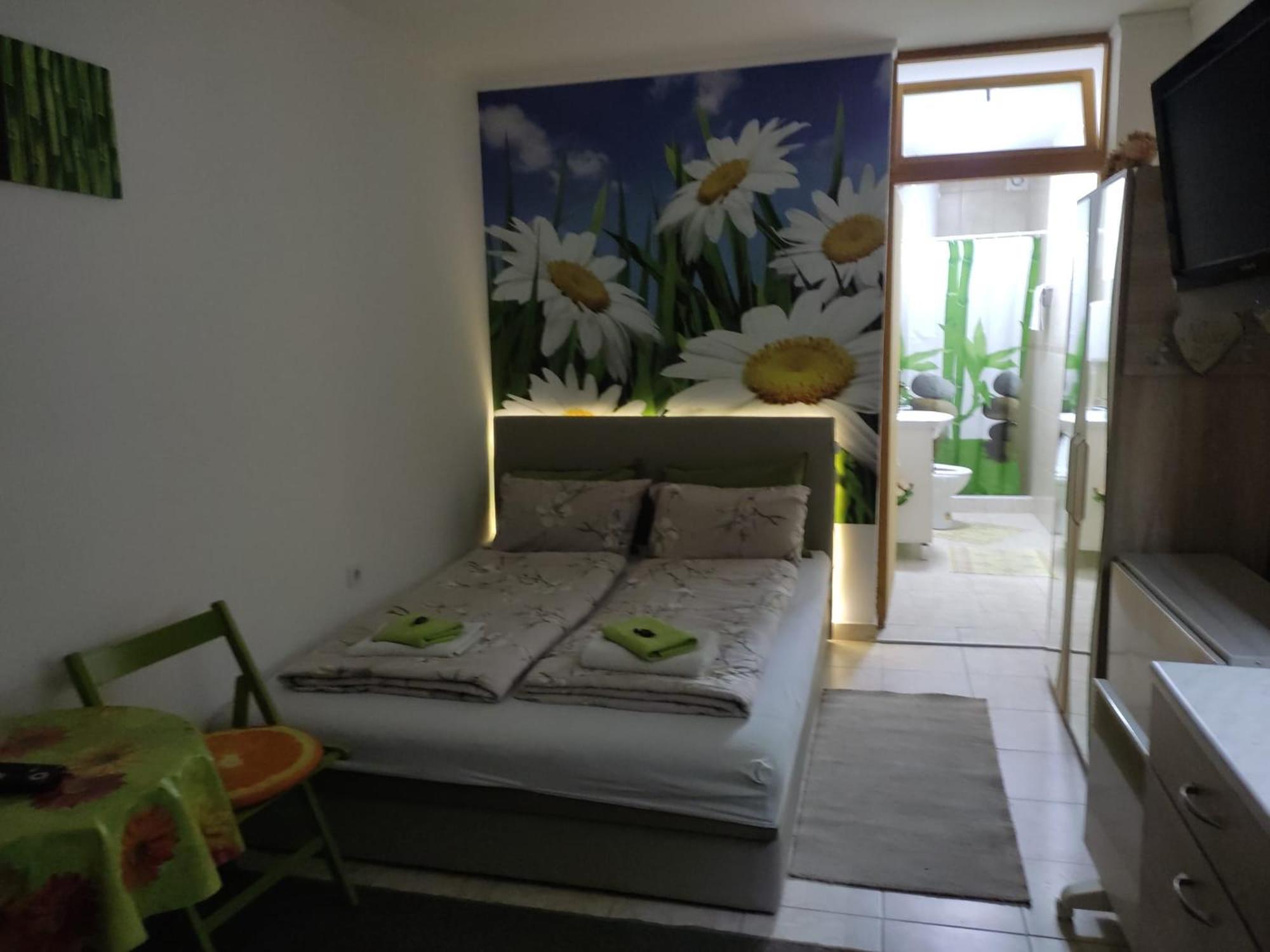 Nela Apartmani Ниш Экстерьер фото